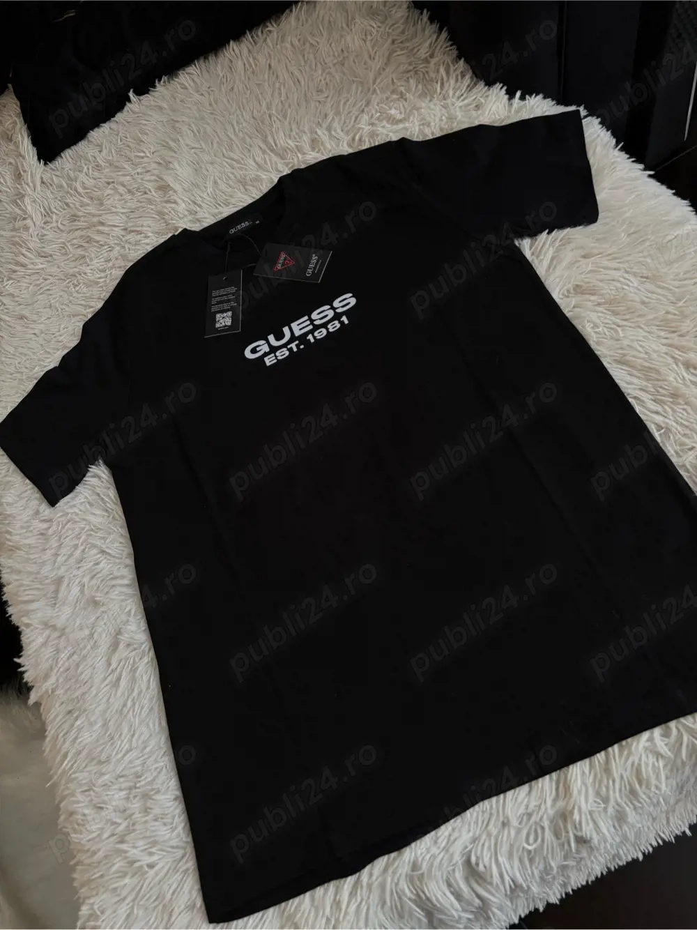 tricou guess 