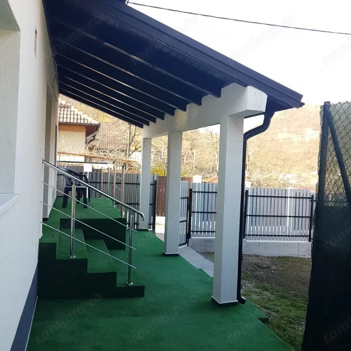 Casă de vânzare zona Copăcelu, Rm Vâlcea 