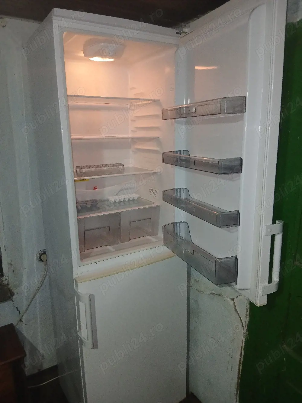 Combina Frigorifica Arctic clasa A+