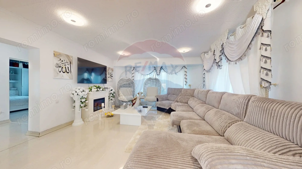 Casă/Vilă individuală | P+E+M | Teren 1075 mp | Cristian