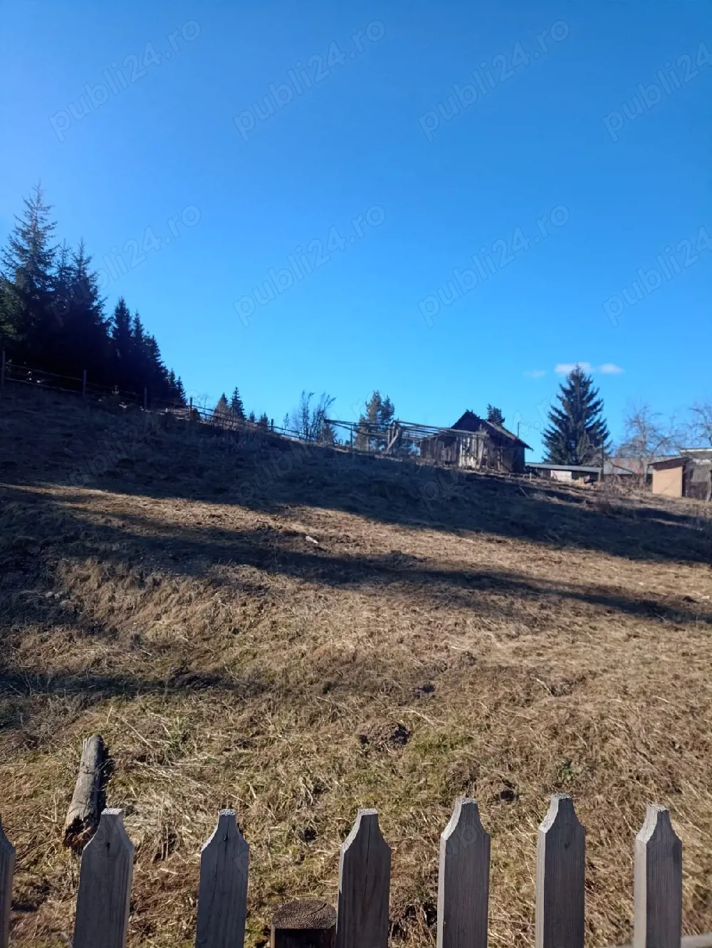 vindem teren intravilan 