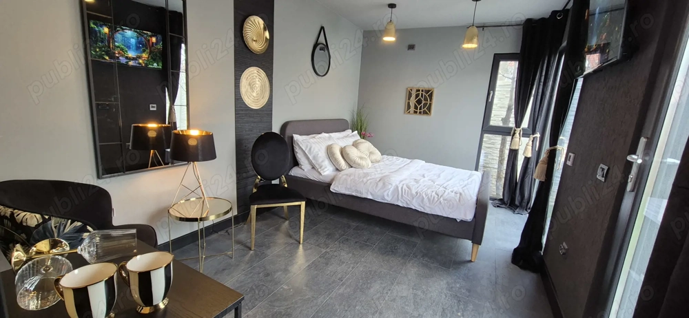 Inchiriez camere de hotel 