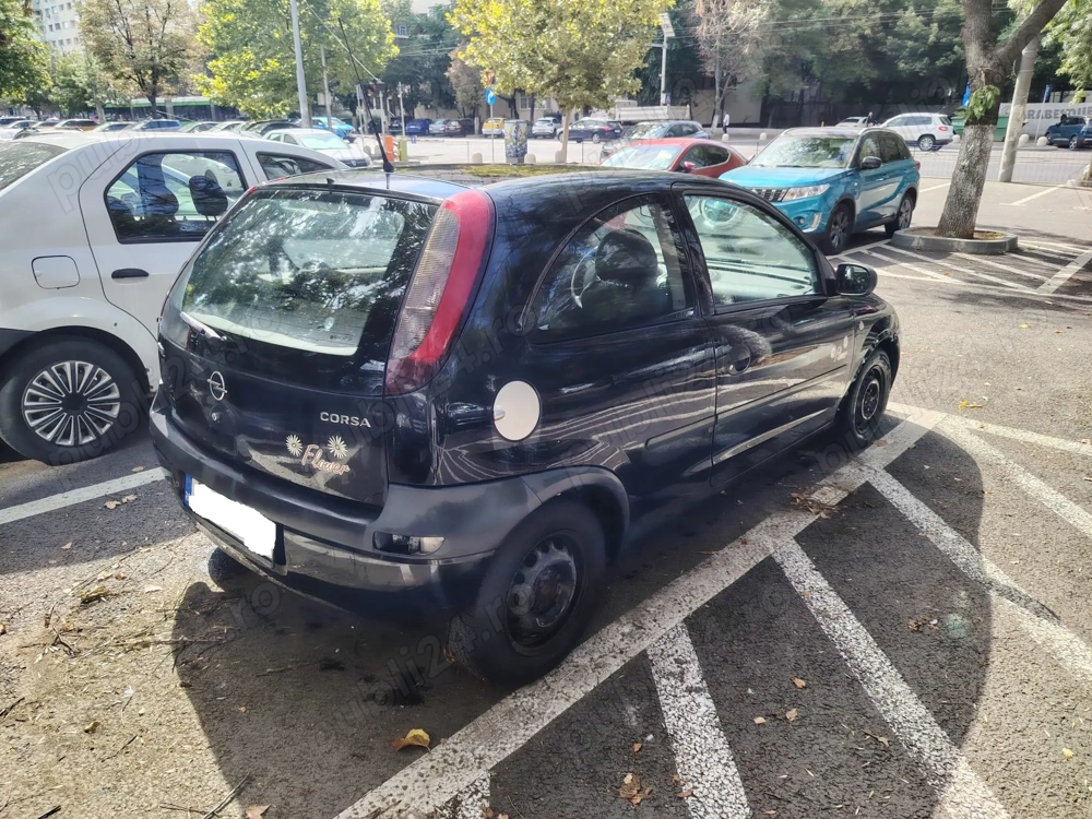 Opel Corsa 1.0 anul 2001
