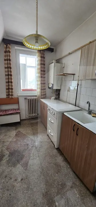 Apartament 2 camere, zonă centrală, lift -Sf.Gheorghe