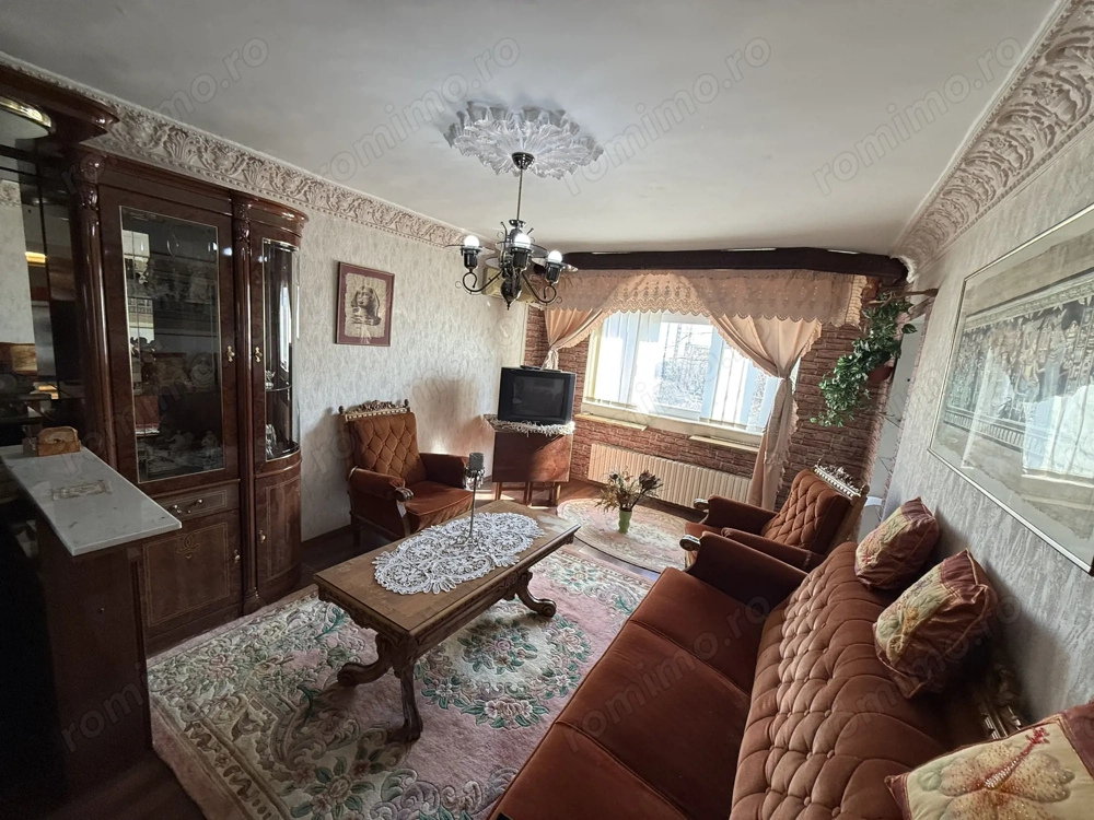 Apartament 3 camere zona Gara