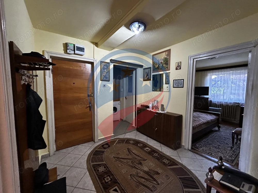 Apartament 3 camere decomandat, 2 balcoane – Str. 1848