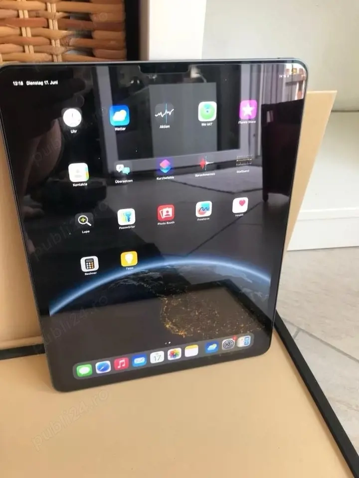 a 5-a generație 13 inch iPad Pro în stare excelentă 