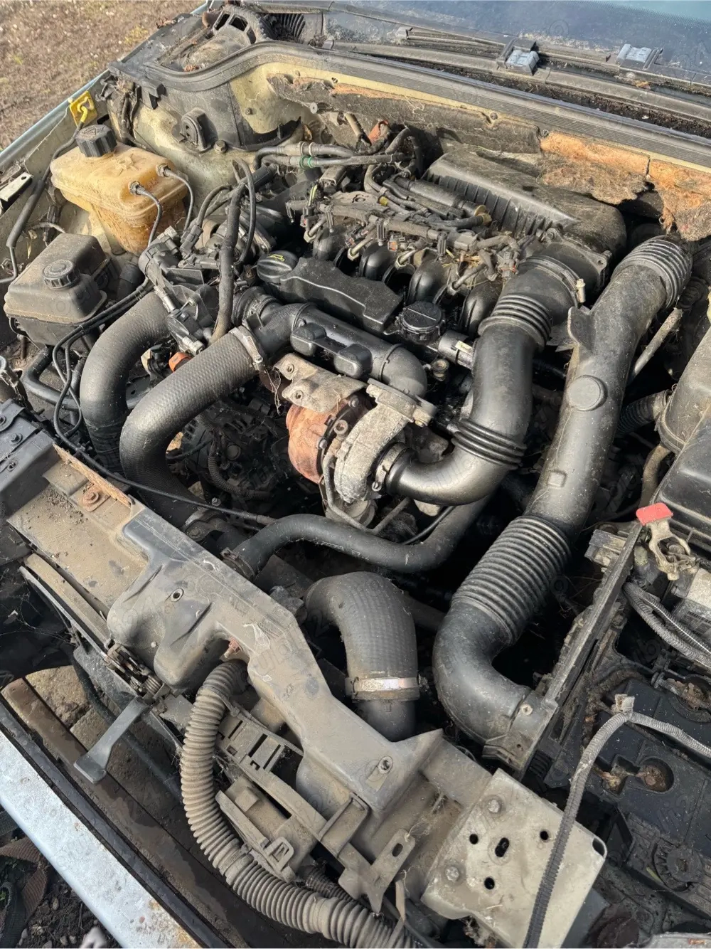 dezmembrez peugeot 407 1,6 tdci 109 cai