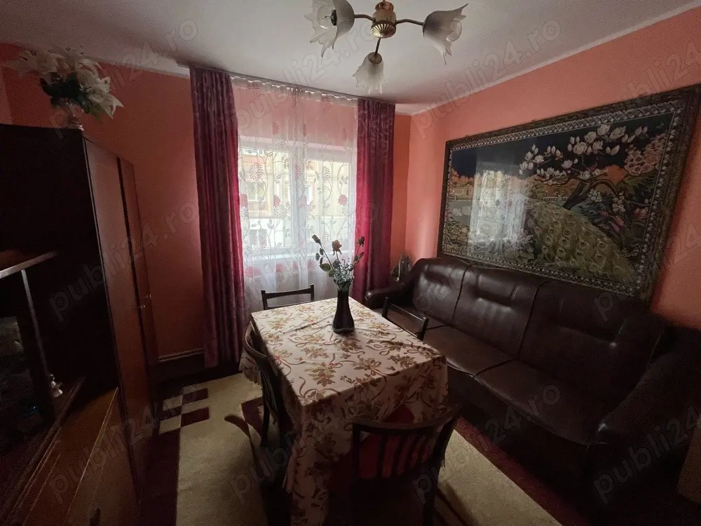 apartament 4 camere
