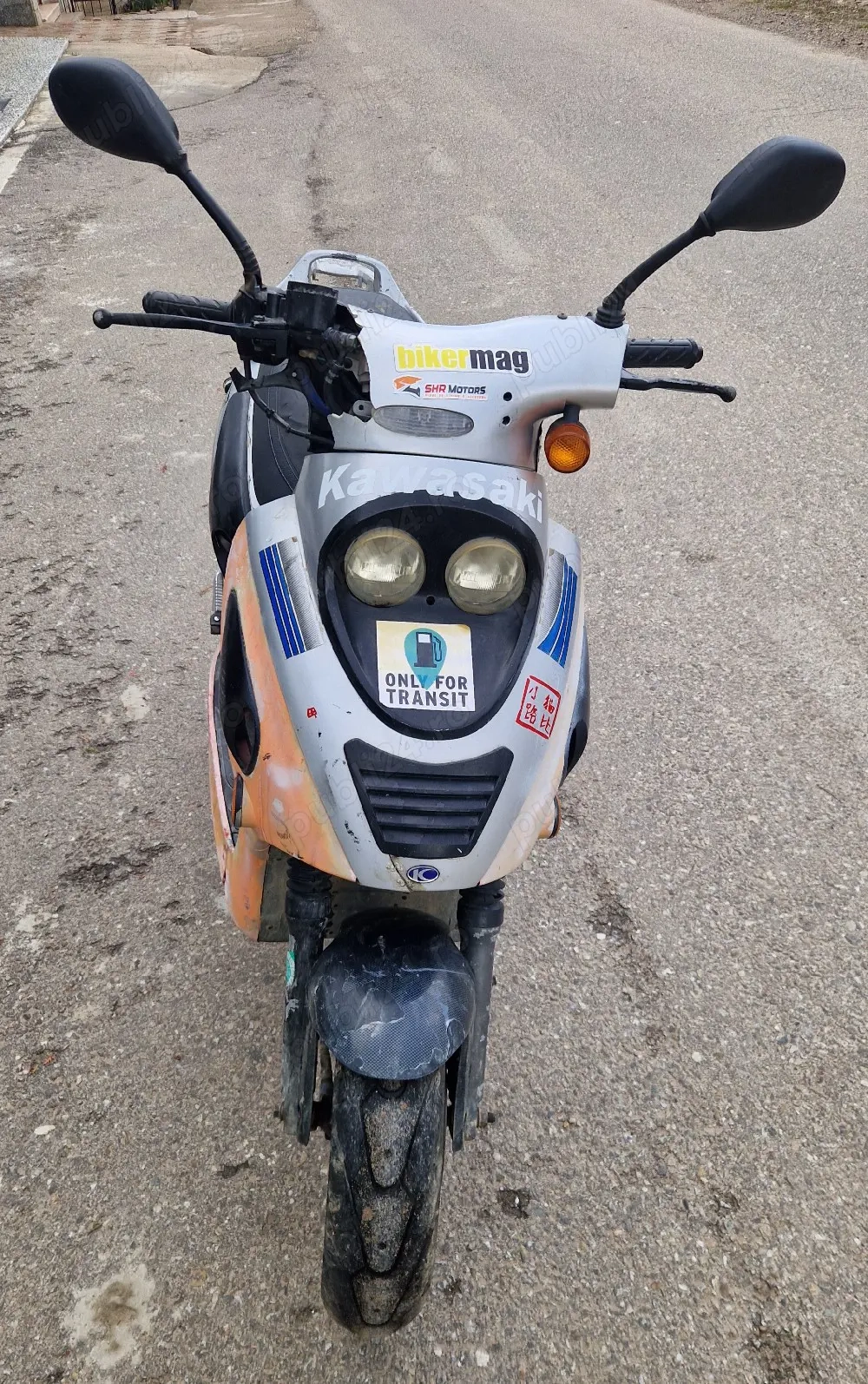 Vând Scuter KYMCO de 50 cm 2timpi în stare buna pret 1200 ron neg 