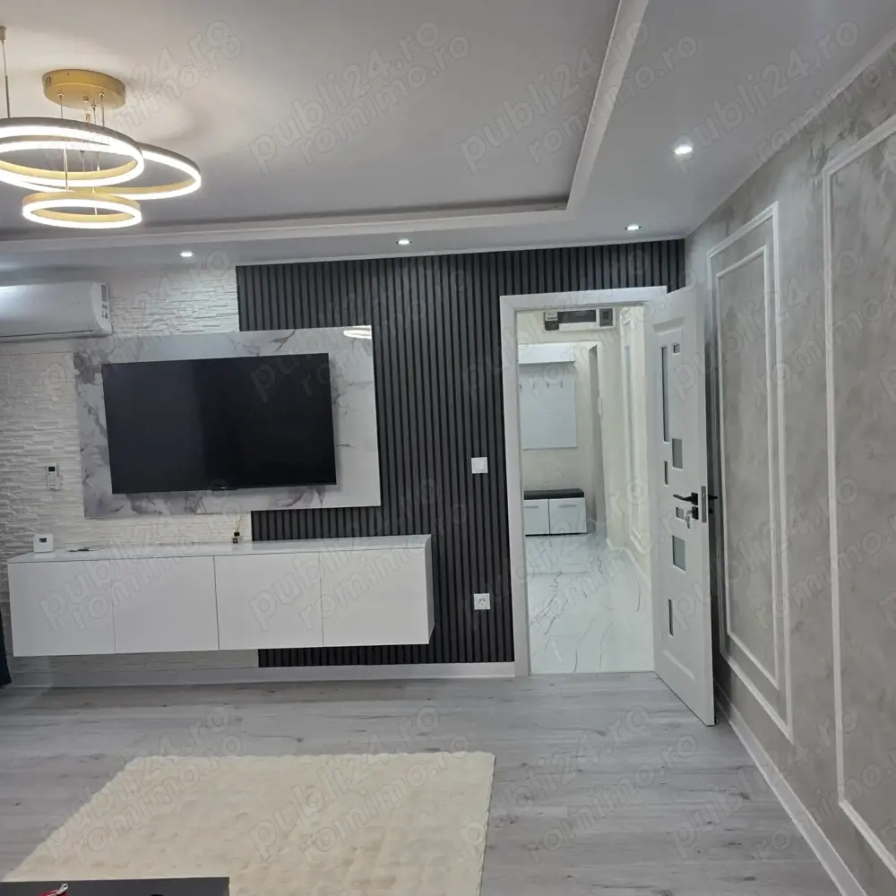 Lux 3 Camere Centrala Proprie Zona Sagului Shopping City