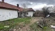 Vând casă și grădină 