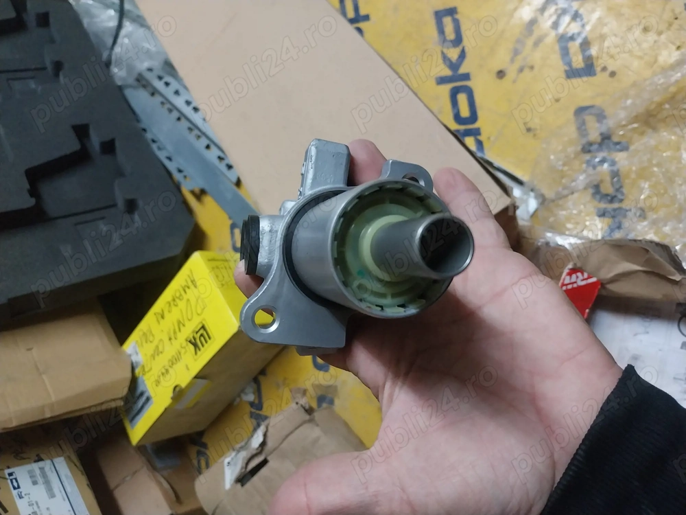 Pompa Frana Mercedes 