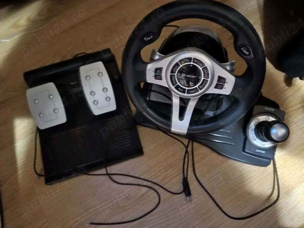 Volan Gaming Tracer Roadster 4-în-1 (PC PS3 PS4 Xbox) + Pedale și Schimbător