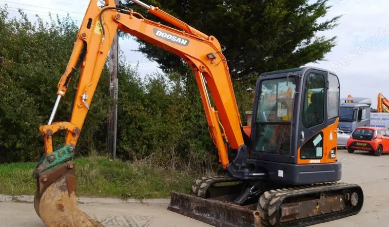 2013 Doosan Dx60r