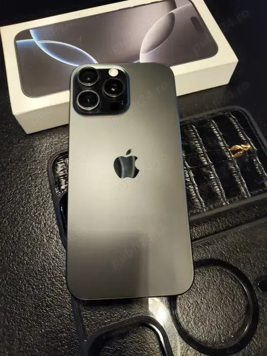 Iphone 16 Pro Max, 1 TB, 10 10- full box  Husa de piele cadou