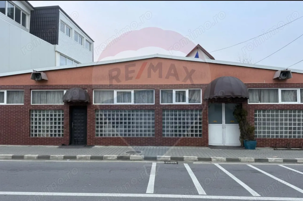 Casă / Vilă cu 8 camere de vânzare în zona Central