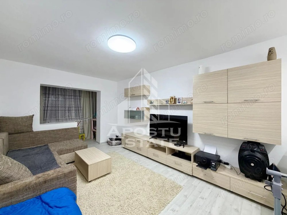 Apartament cu 4 camere,boxa, centrala proprie, Zona Lipovei Timisoara