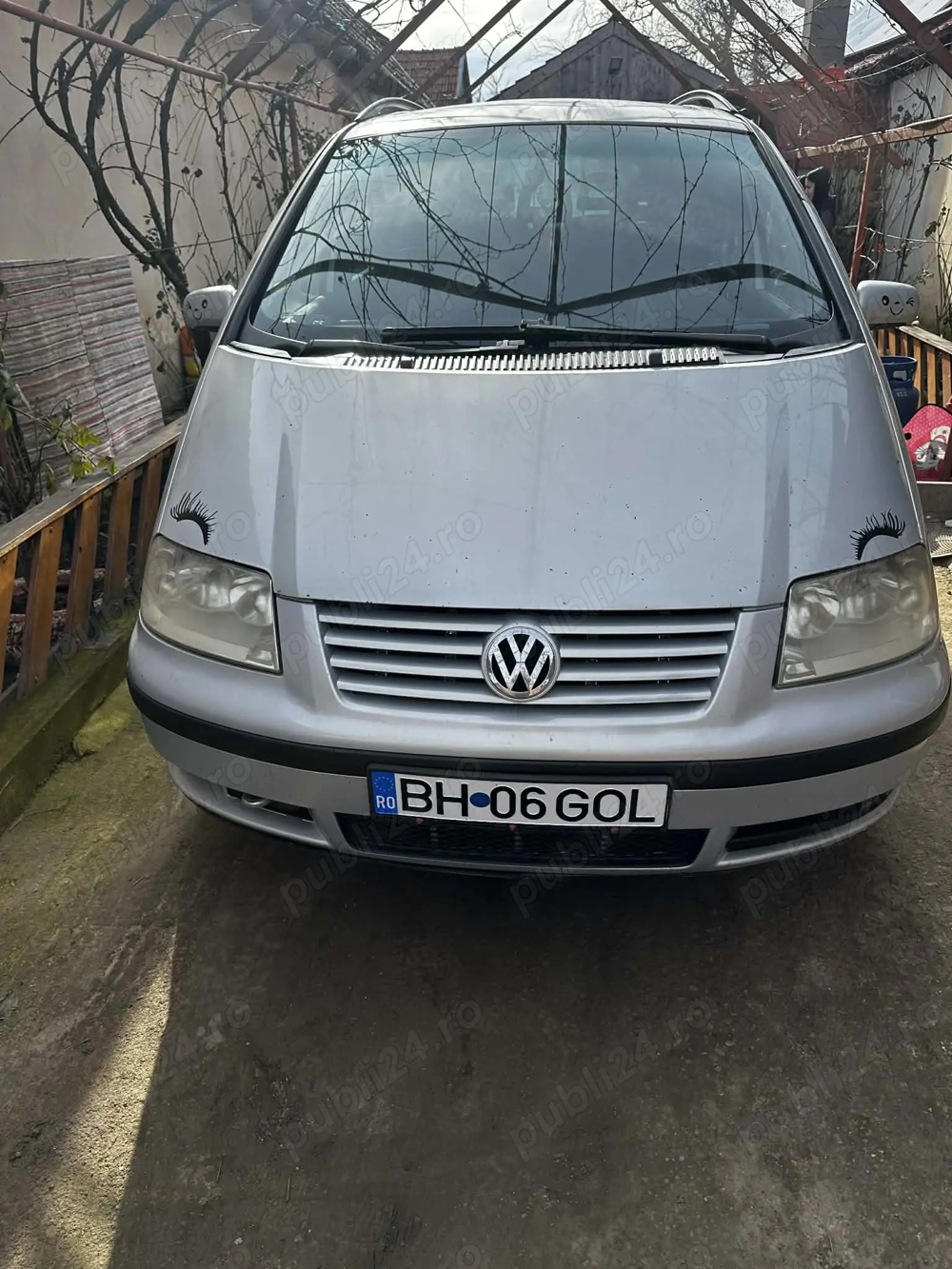 Vând Șharan din 2002