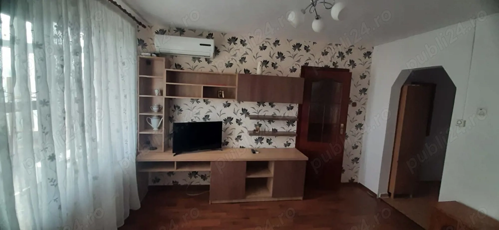 2 Camere Podu Ros - Liceul Emil Racovita 