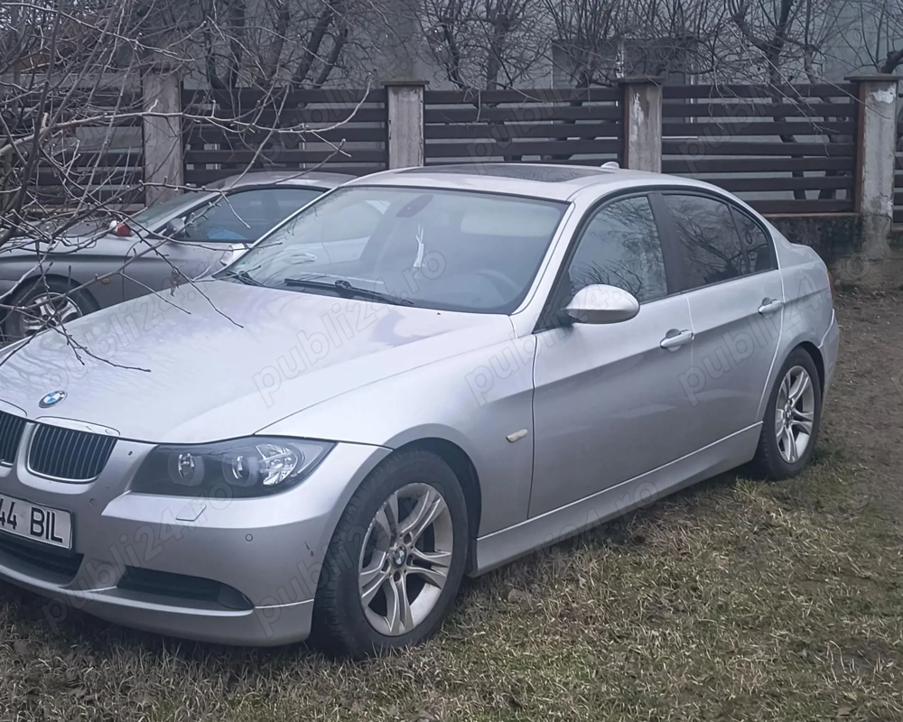 Vând BMW, stare foarte bună de funcționare
