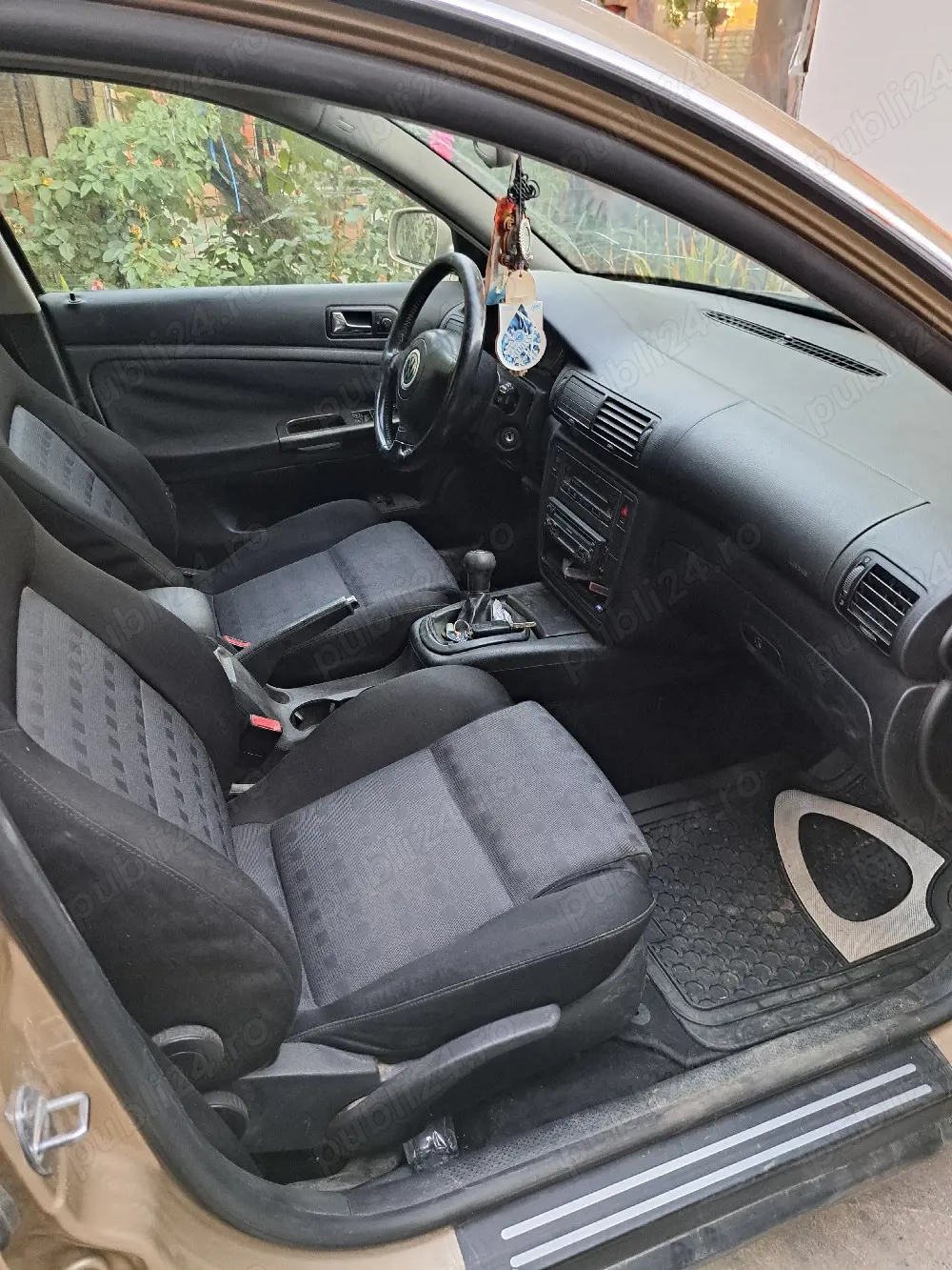 autoturism de vanzare