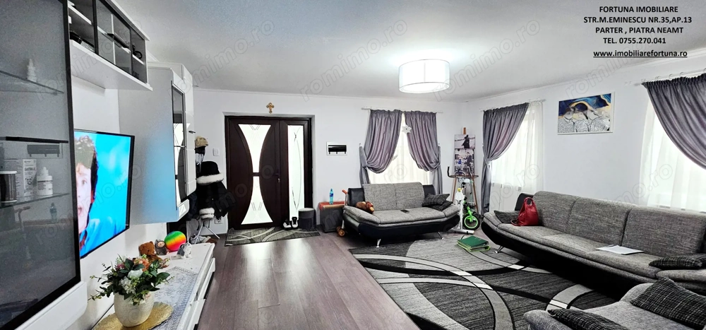 Vila cocheta prevazuta cu beci, terasa si teren - Piatra Neamt 