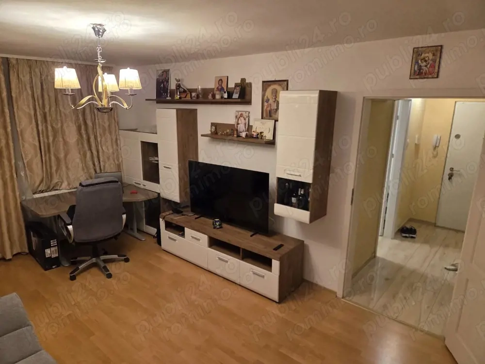 Apartament cu 3 camere, 60 mp Lipovei