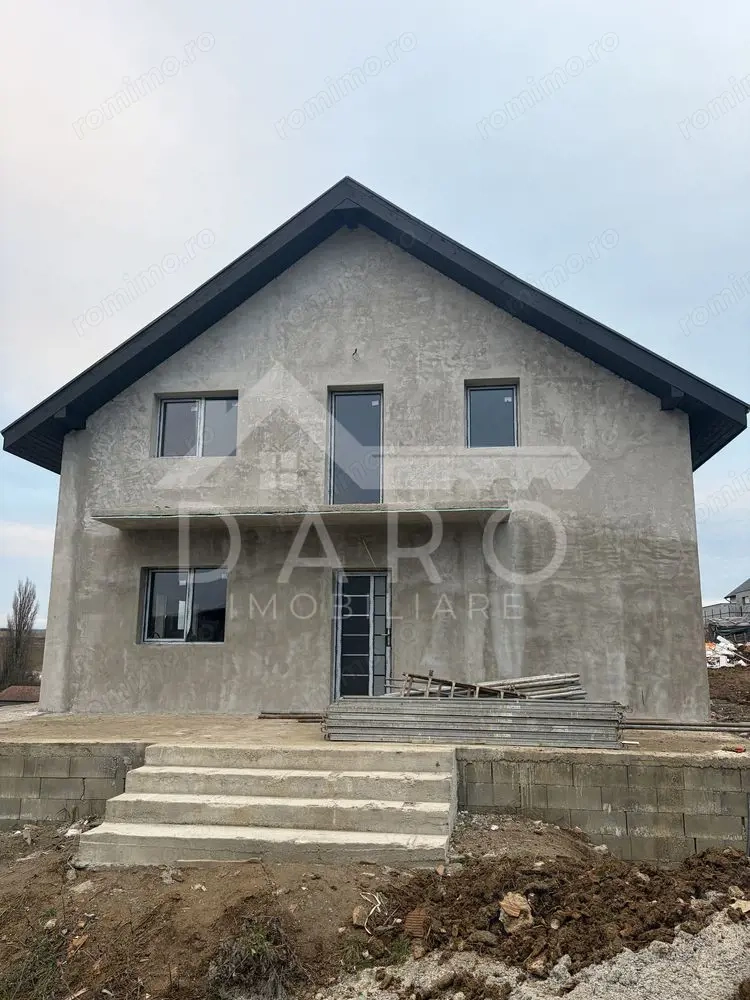 Casa de vanzare ~ cartierul Rasaritului -