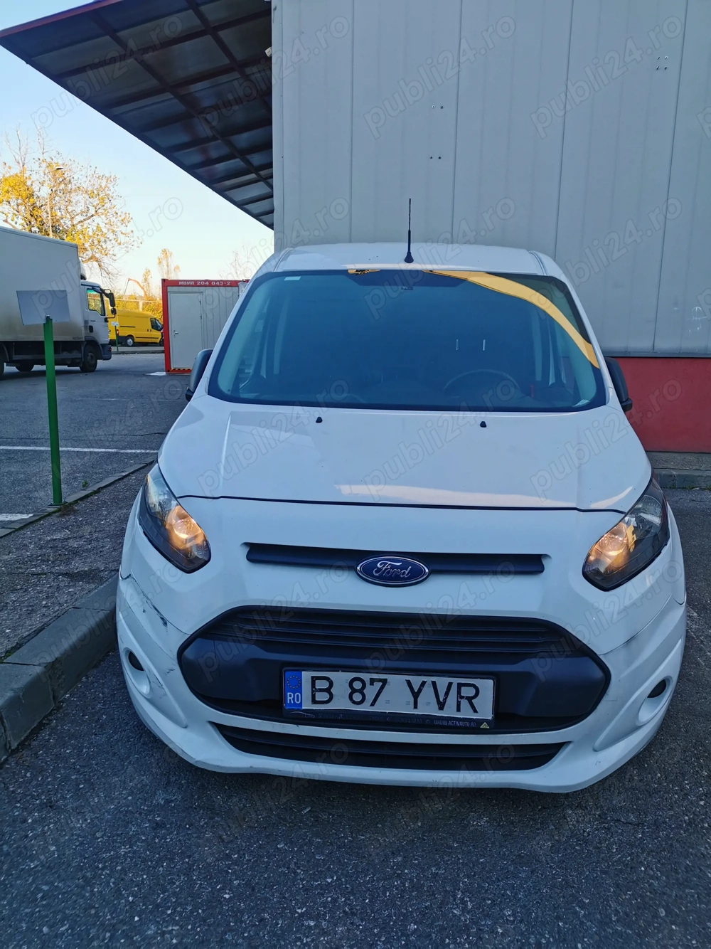 De vânzare autoutilitara Ford Transit Connect