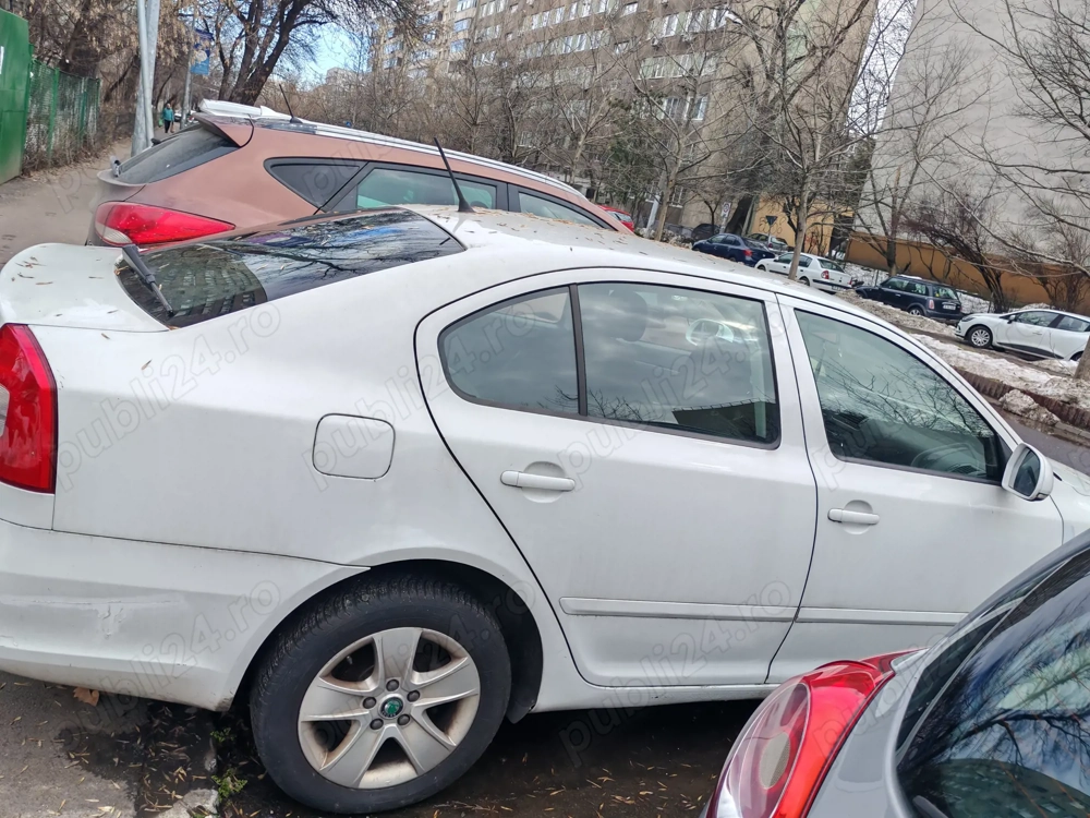 Vând Skoda Octavia anul 2012