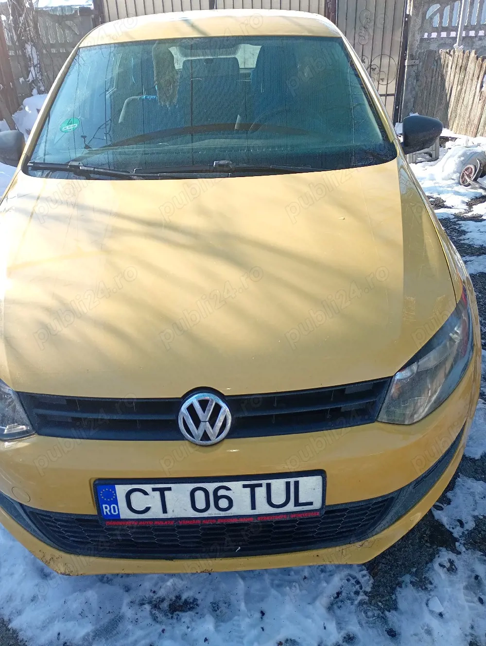 Vând Volkswagen polo 