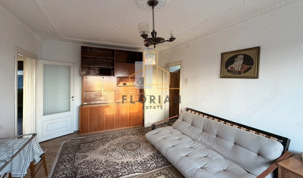 Apartament de vanzare, 3 camere, 68 mp, balcon și boxă – Zona Olimpia