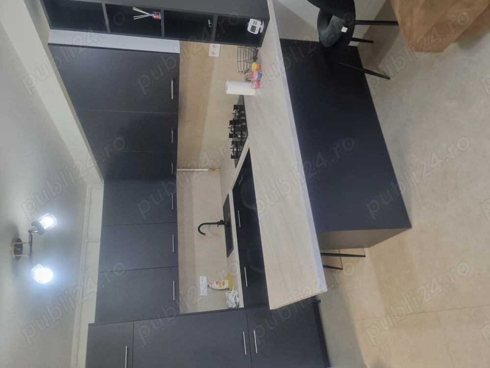 Strada Prunului.  1 dormir,  living, parcare privata