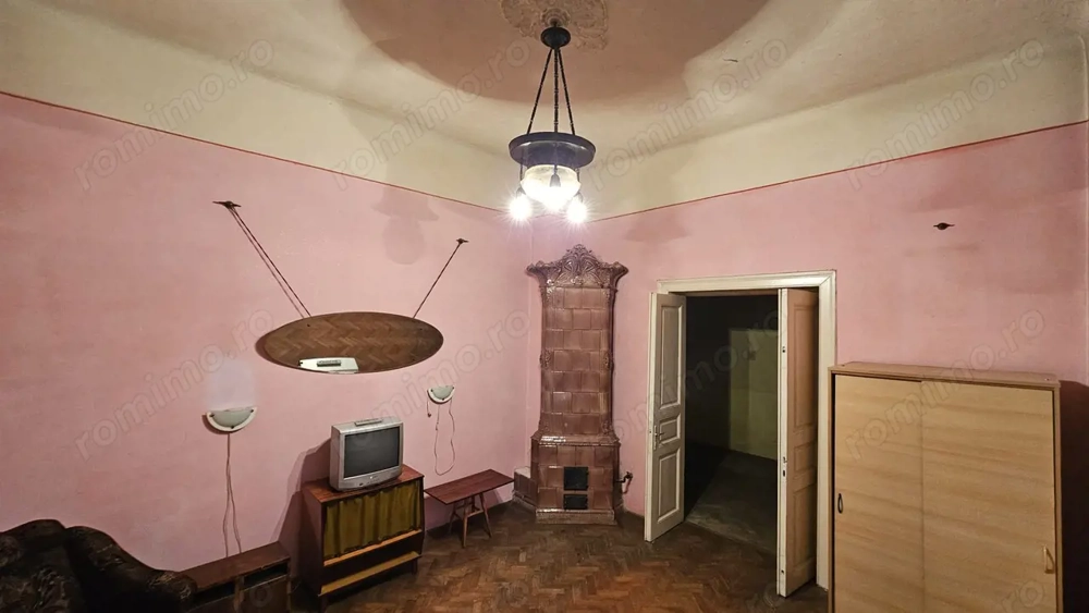 ULTRACENTRAL–Casă tip duplex -Ideal locuință sau investiție