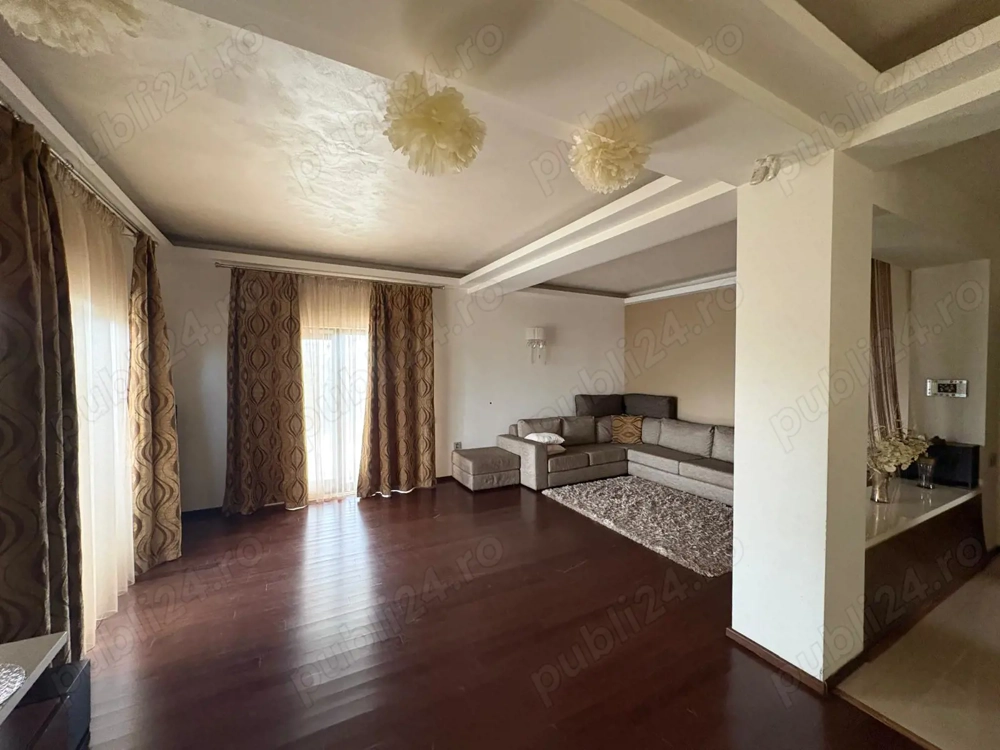 Vilă cu 7 camere, 370 mp, teren 820 mp, de vânzare în Păulești, Prahova