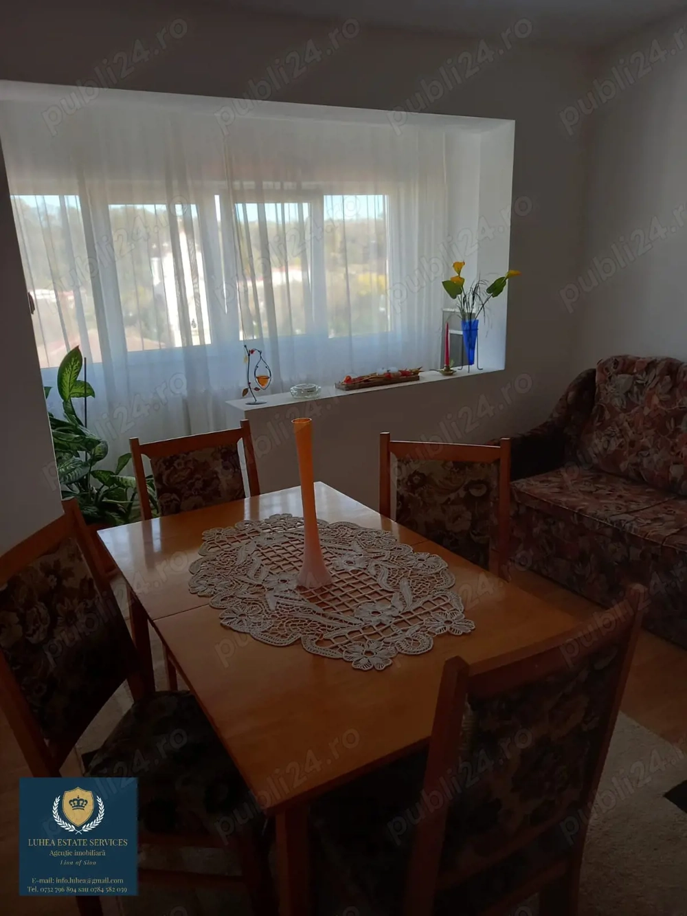 Apartament cu 3 camere, zona Cinema Dacia, Reșița