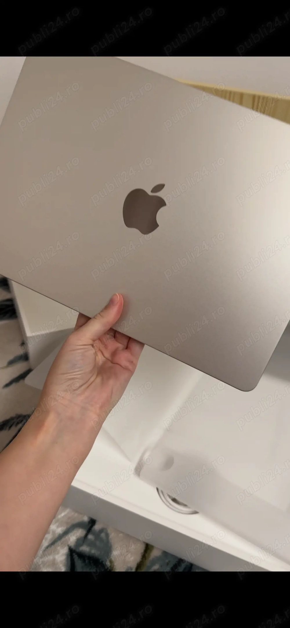 MacBook Air 13  M4 Starlight
