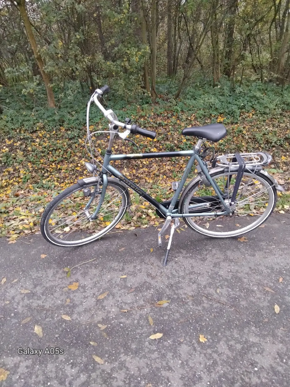 Vînd bicicleta Gazela 