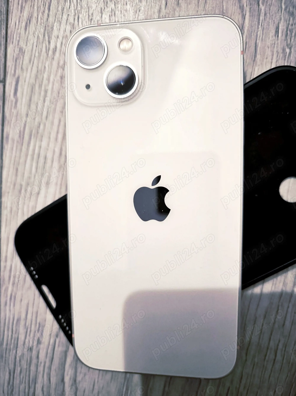  iPhone 13 black, 6 Rosegold  si 8 red stare perfecta! In husa si folie permanent folosite! piese 