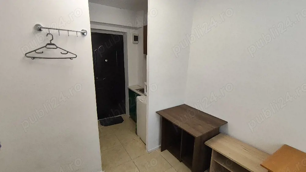 Garsoniera de vanzare