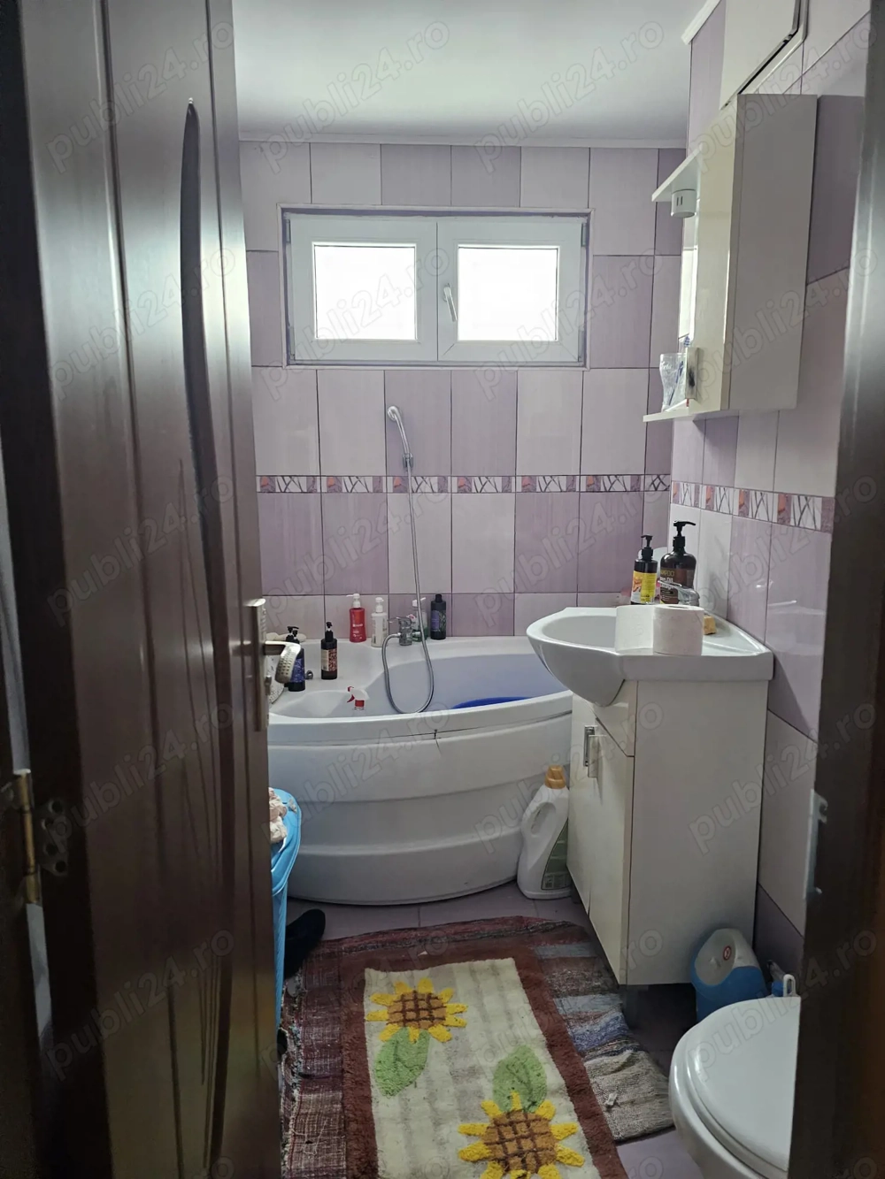 Apartament 3 camere,72 mp,etaj 3,Smirodava!