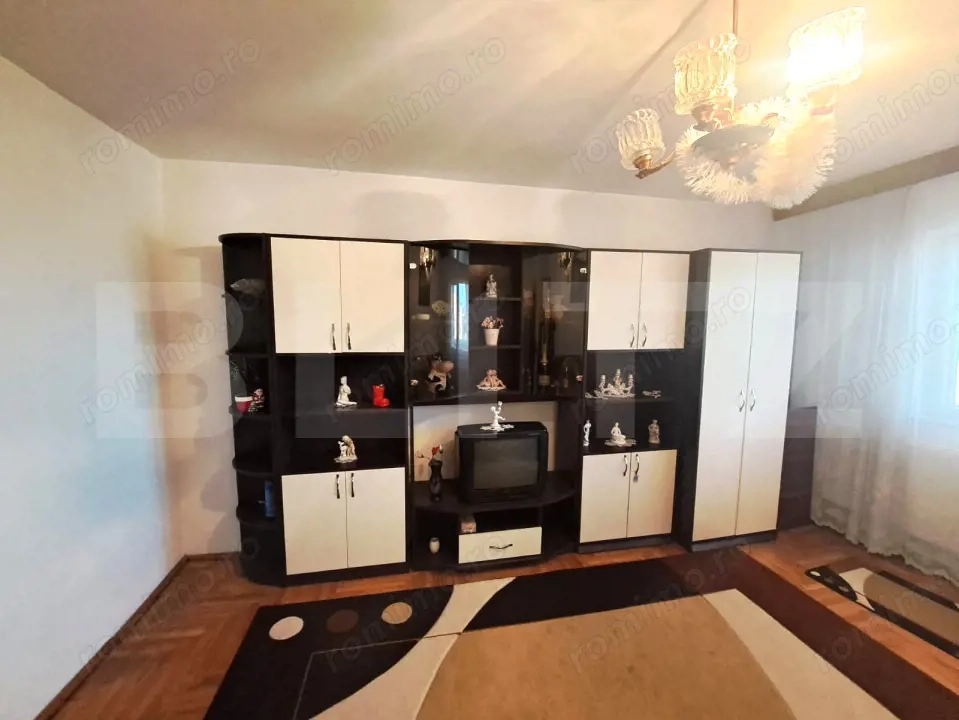 Apartament 3 camere, decomandat, 72 mp total – Luminos