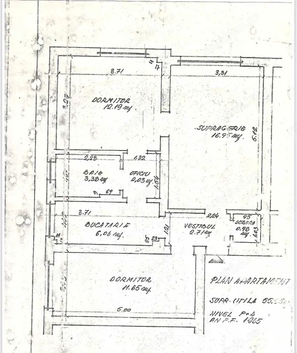 Apartament 3 camere 56 mp, zonă Piață, Câmpina – 70 000 €