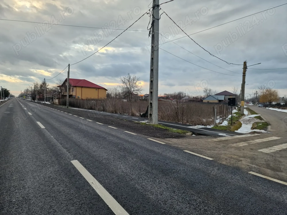 Vând teren intravilan