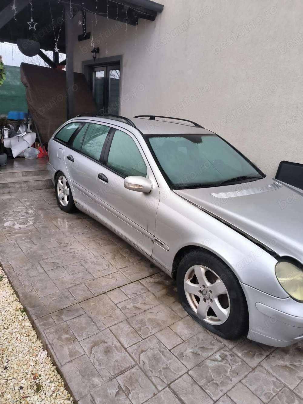Vând Mercedes C180 instalație gpl an 2001