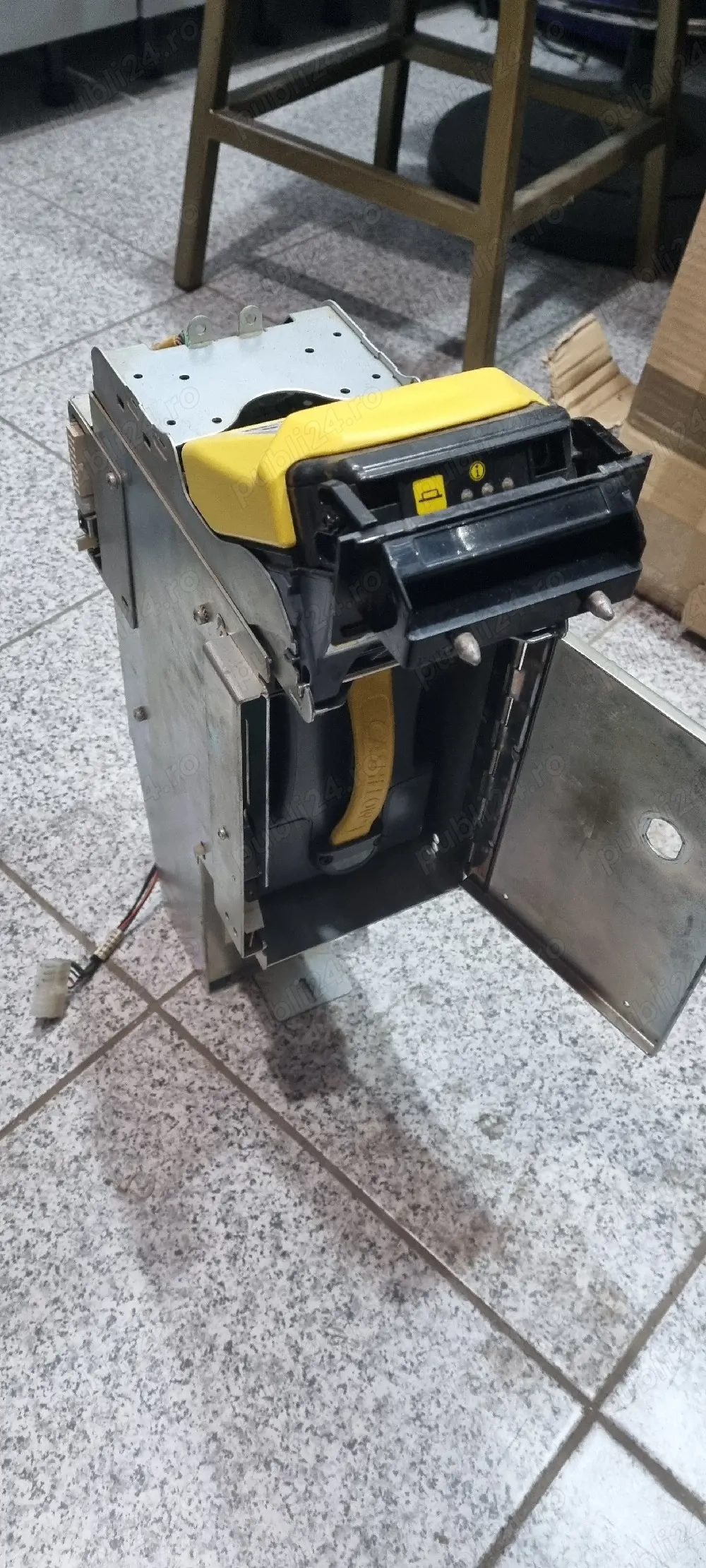 acceptoare bancnote mei