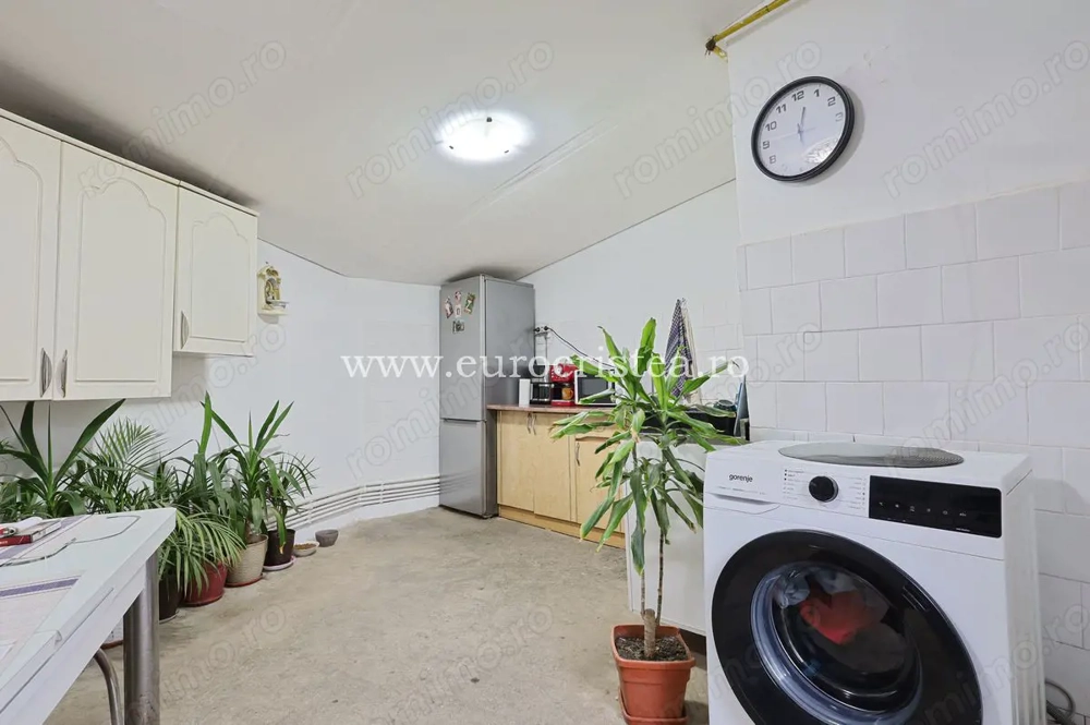 Casă parter de vânzare în Mangalia