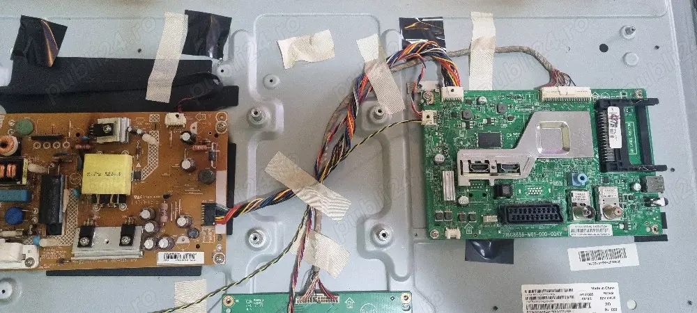 715g8659-m01-000-004y  Philips 32phs4032 