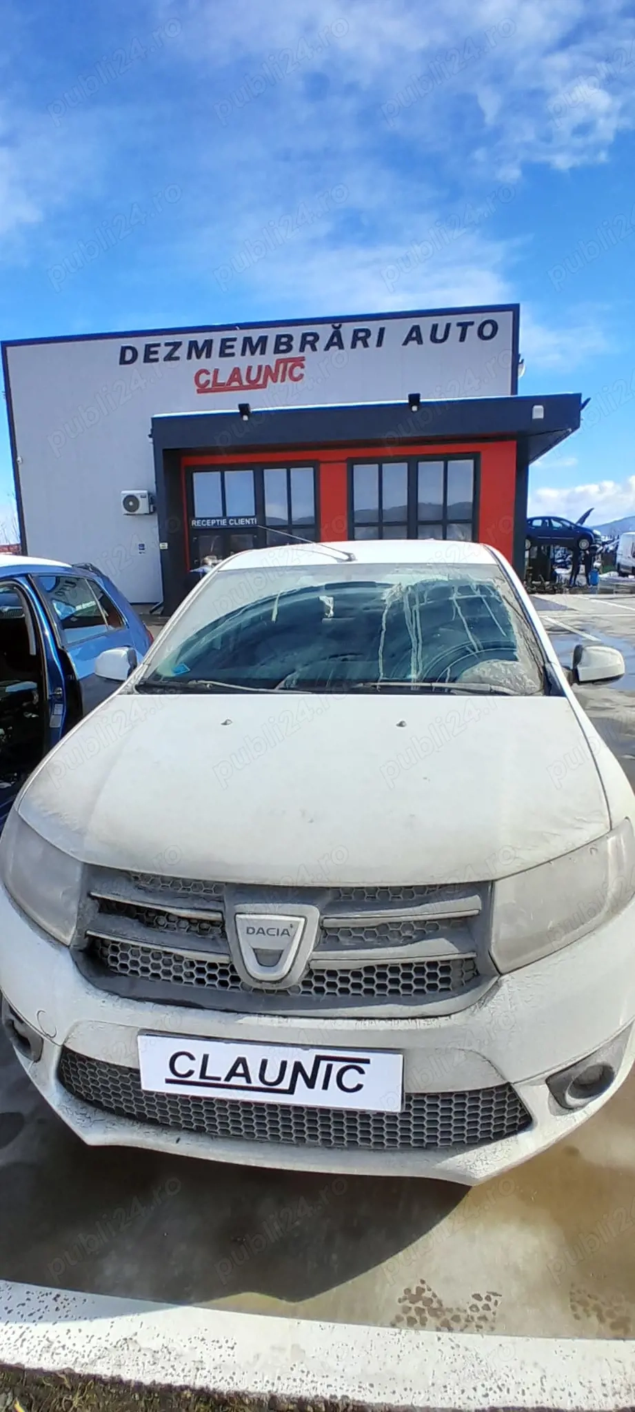 Dezmembram Dacia Logan 2 1.2 LPG D4F 734 cod cutie JH3 087